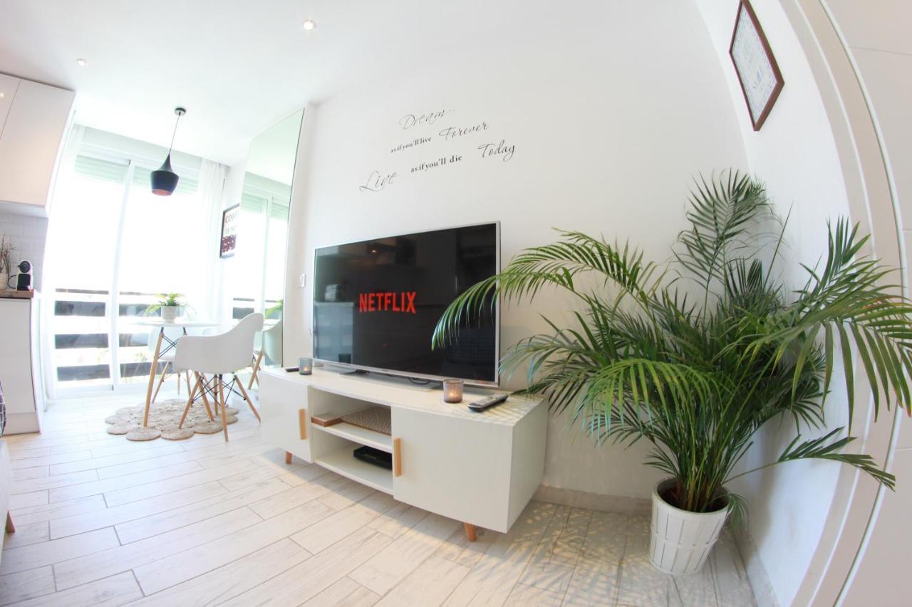 Benalmadena - New Nordic Style & Sunny Studio Exteriör bild